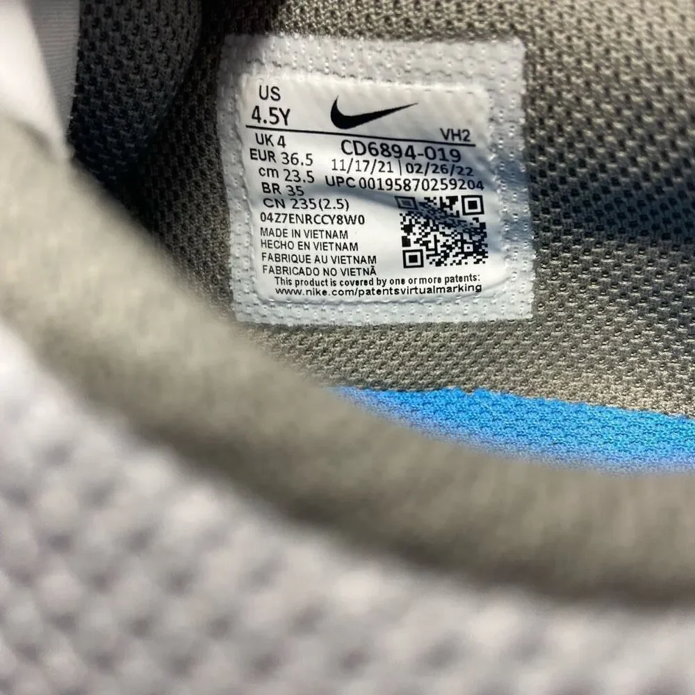 Nike Youth Air Max Excee Sneakers Size 4.5Y Grey